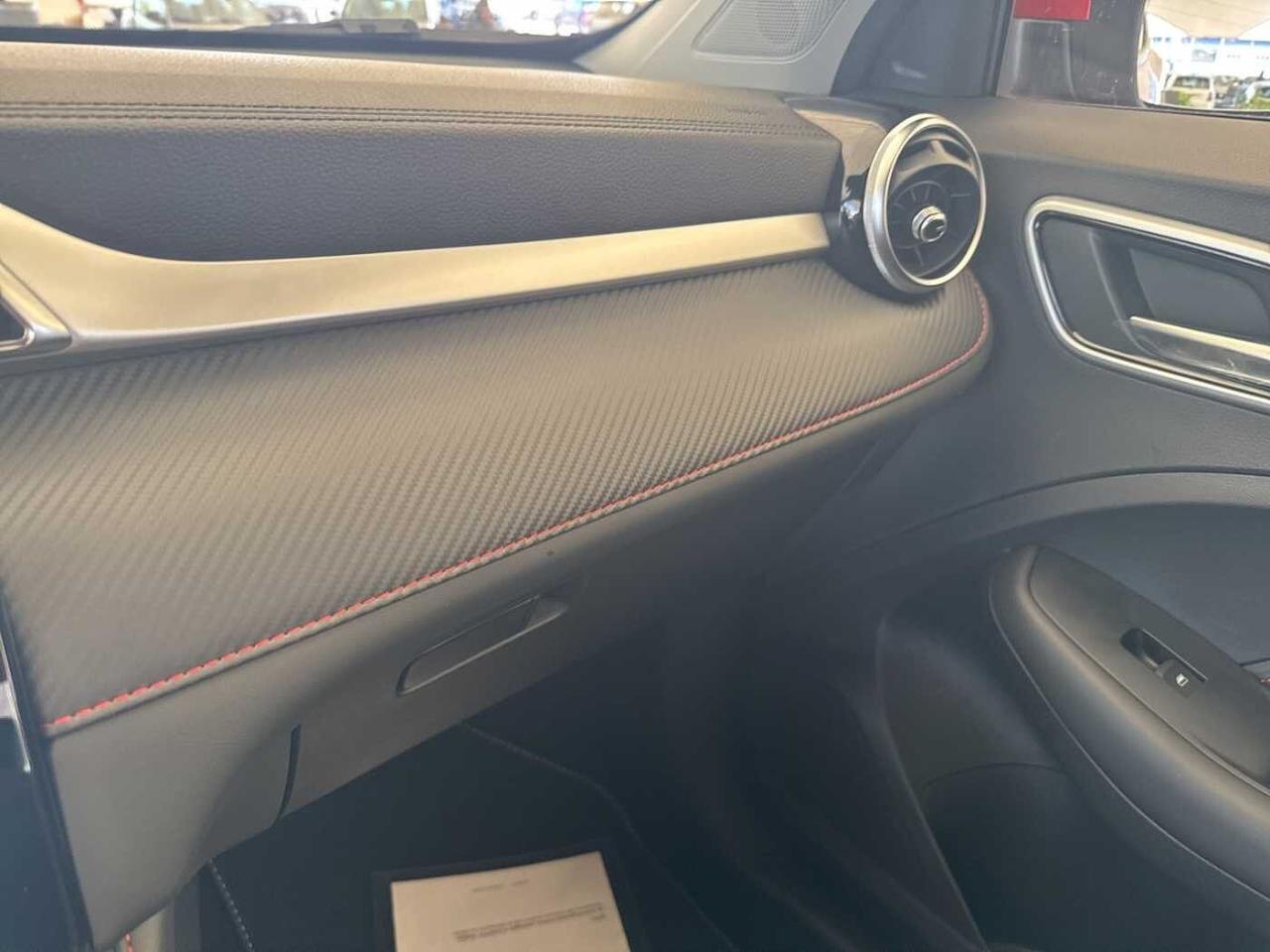 MG Mg Zs usata, con barre/griglia porta tutto