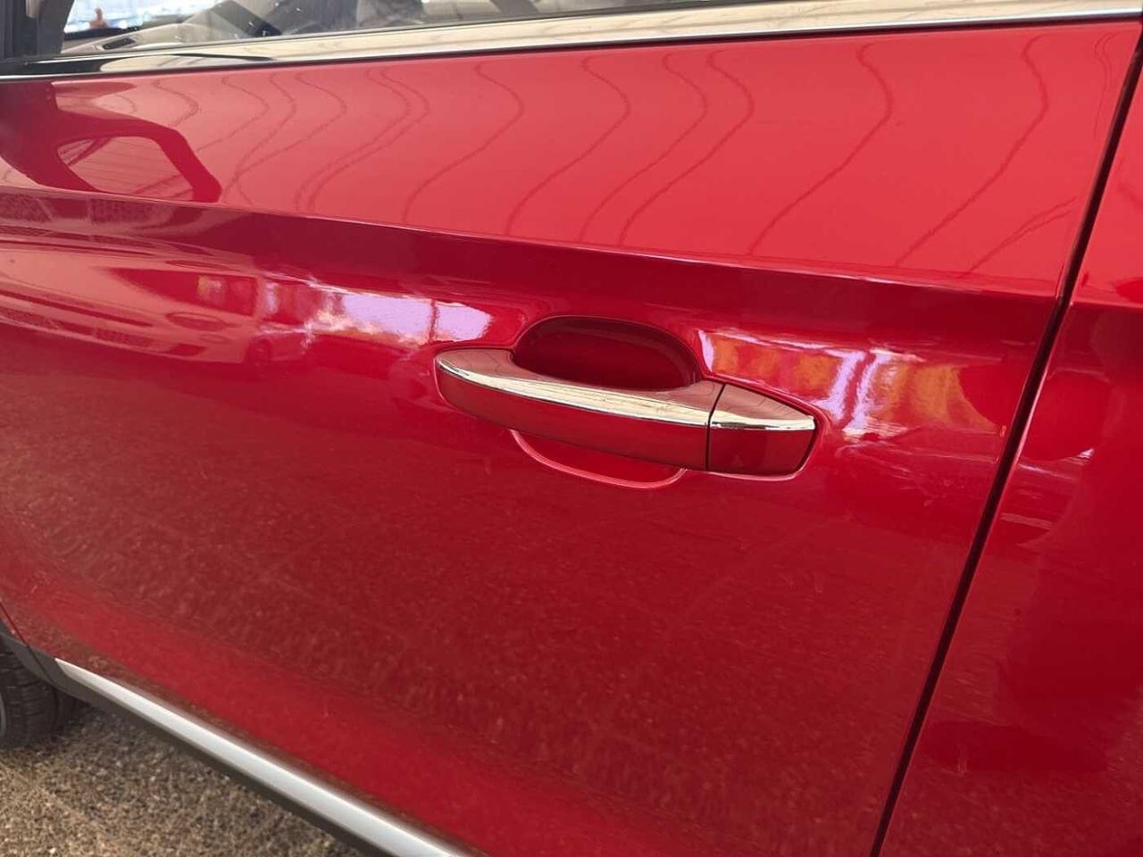 MG Mg Zs usata, con sedile posteriore sdoppiabile