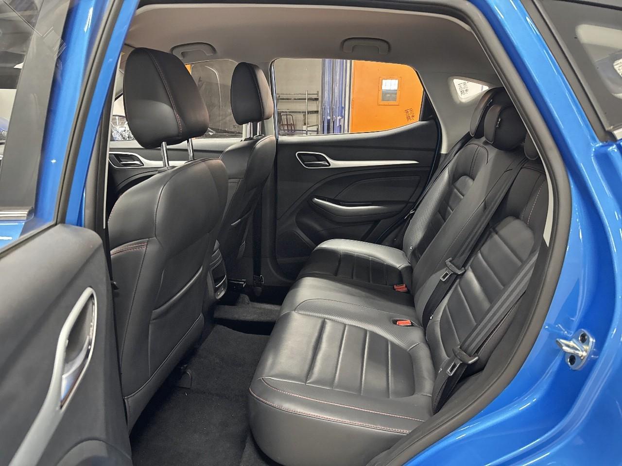 MG Mg Zs usata, con alzacristalli elettrici anteriori , numero ad impulso 1, alzacristalli elettrici posteriori