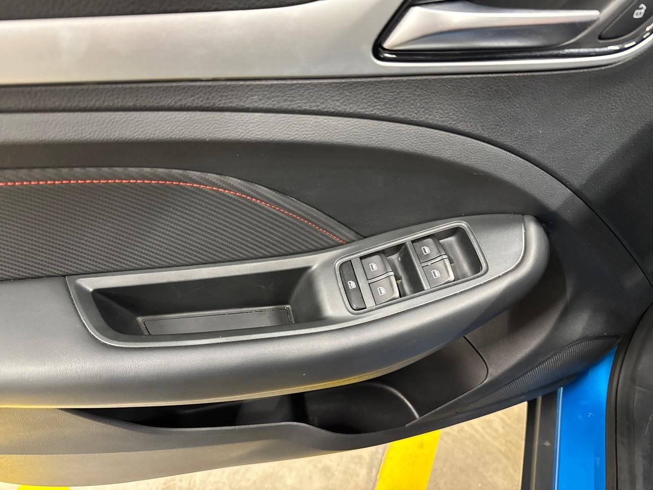 MG Mg Zs usata, con assistenza al parcheggio posteriore e con monitor