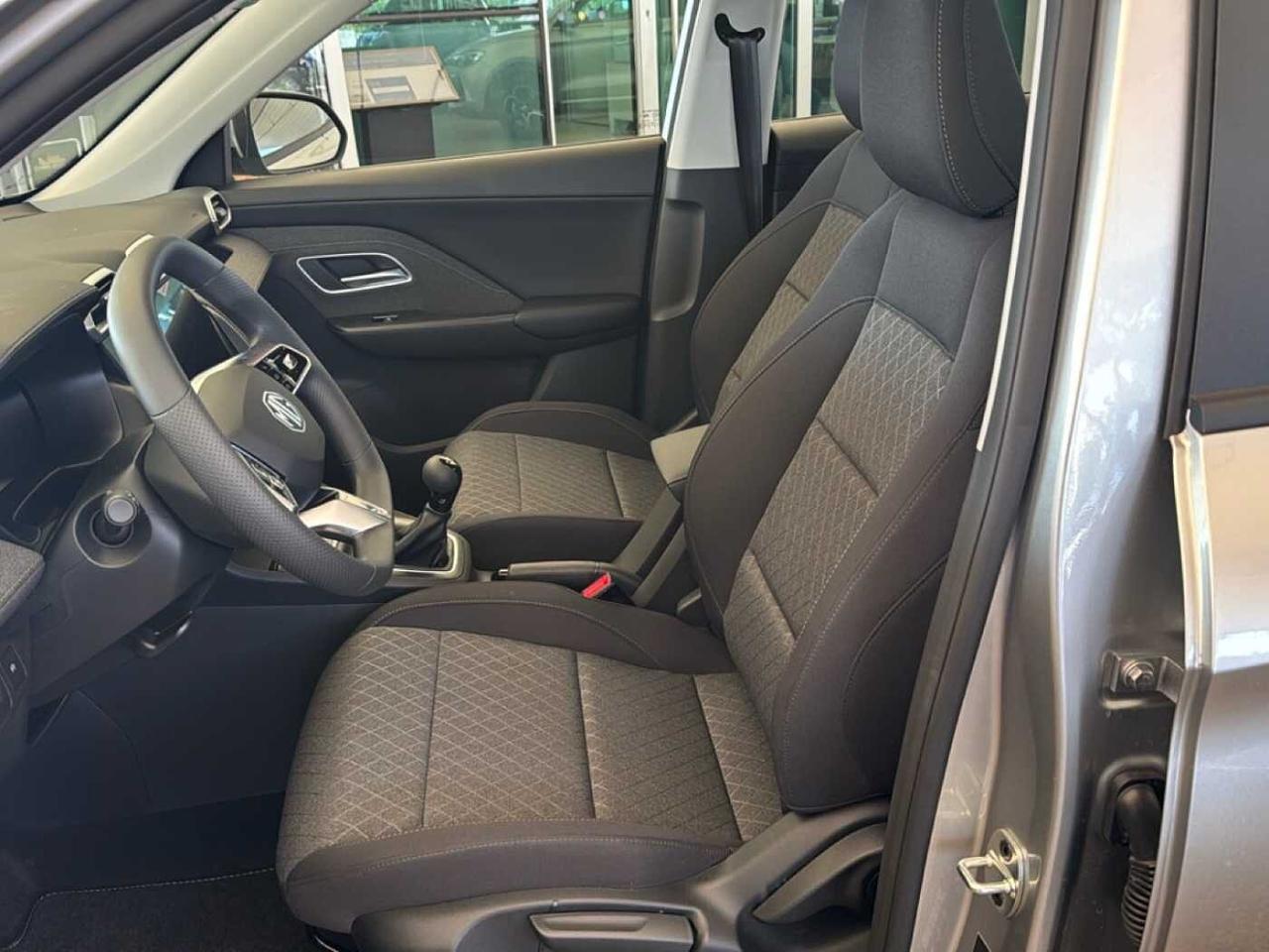 MG Mg Zs usata, con Xenon-led