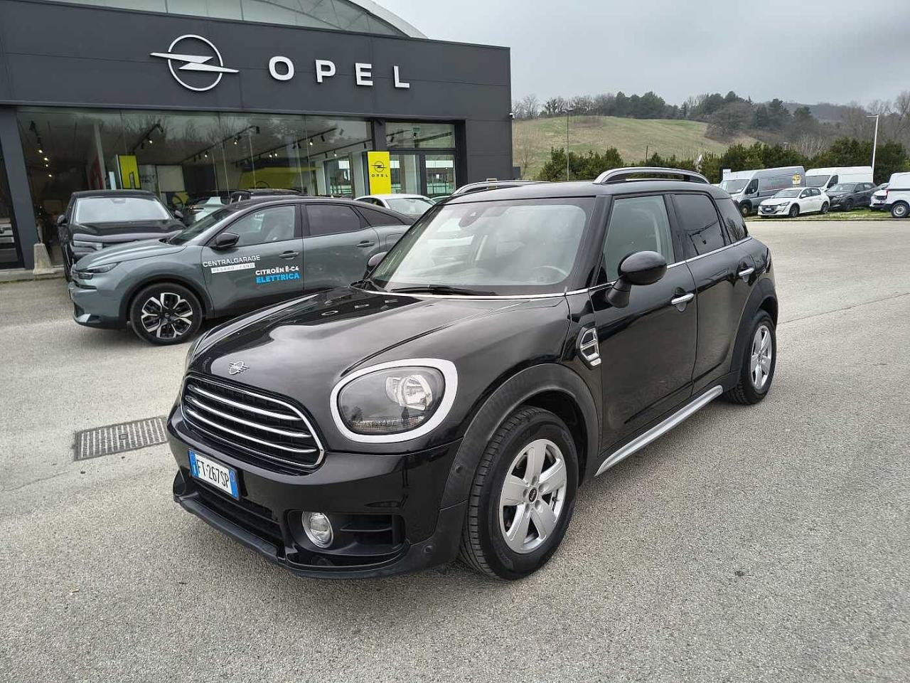 Mini  MINI 1.5 One Countryman 