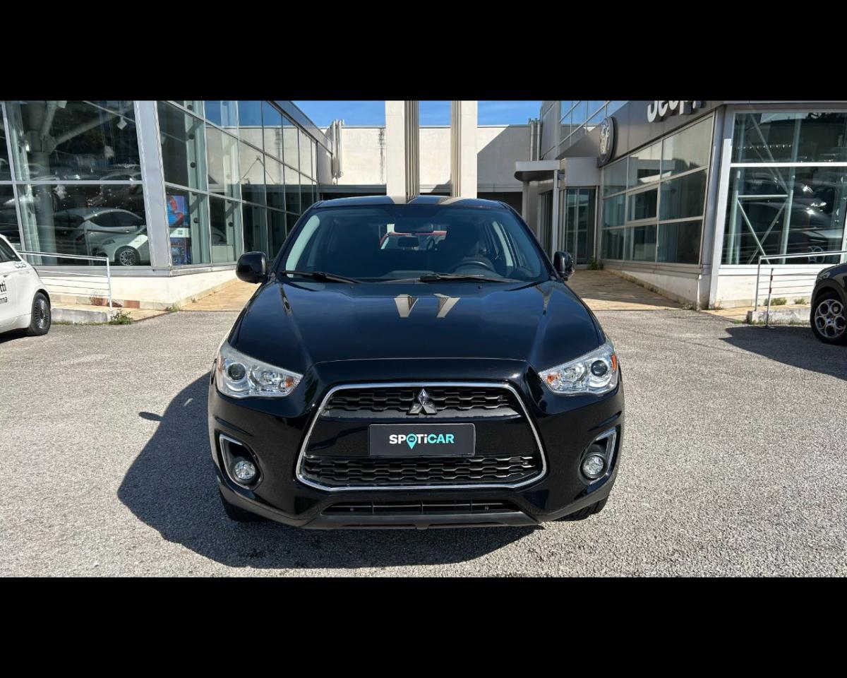 Mitsubishi Mitsubishi Asx usata, con cerchi in lega