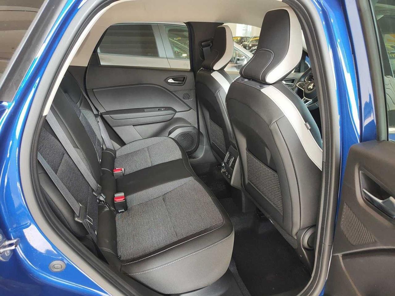 Mitsubishi Mitsubishi Asx usata, con sensori luce