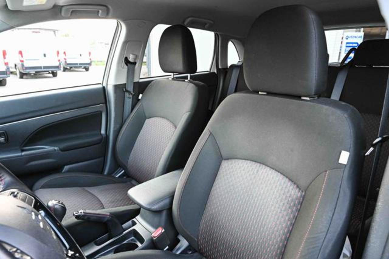 Mitsubishi Mitsubishi Asx usata 5