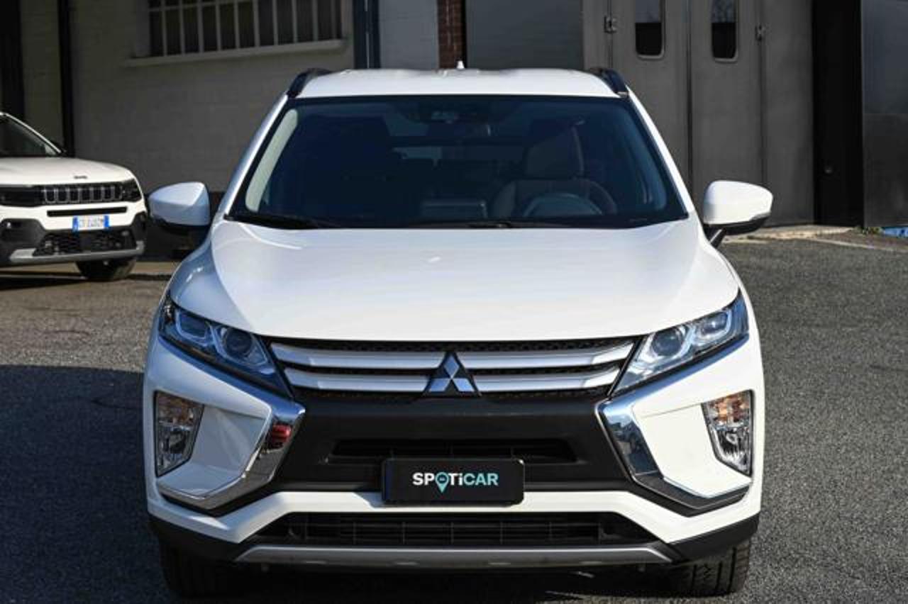 Mitsubishi Mitsubishi Canter usata, con start/stop automatico