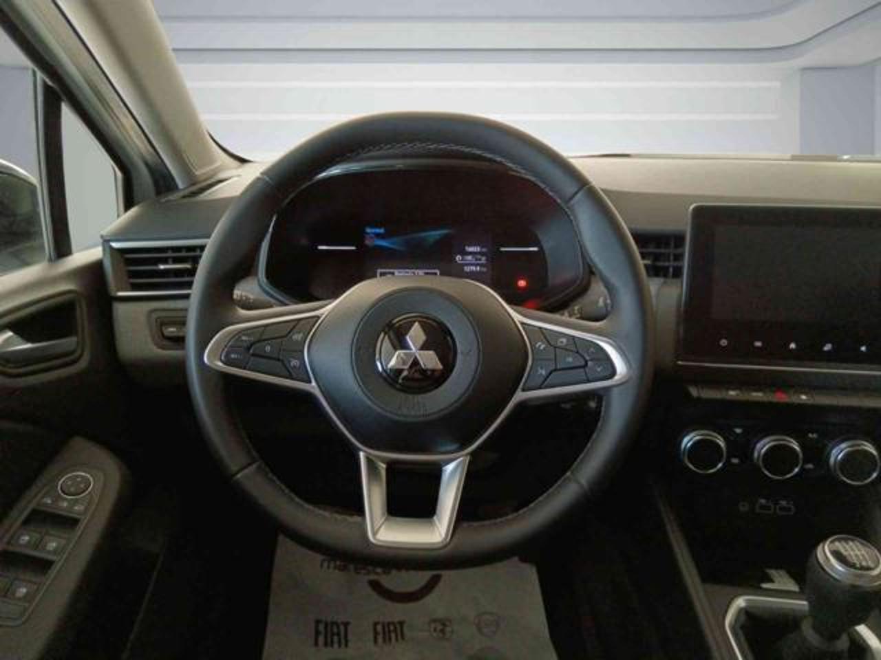 Mitsubishi Mitsubishi Colt usata, con autoradio