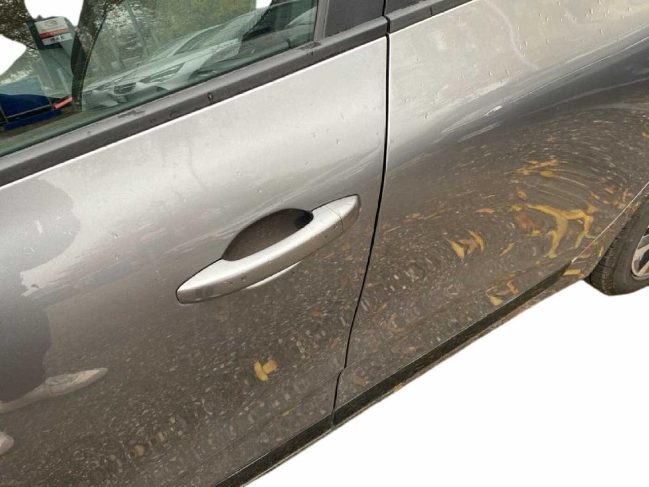 Mitsubishi Mitsubishi Colt usata, con Isofix