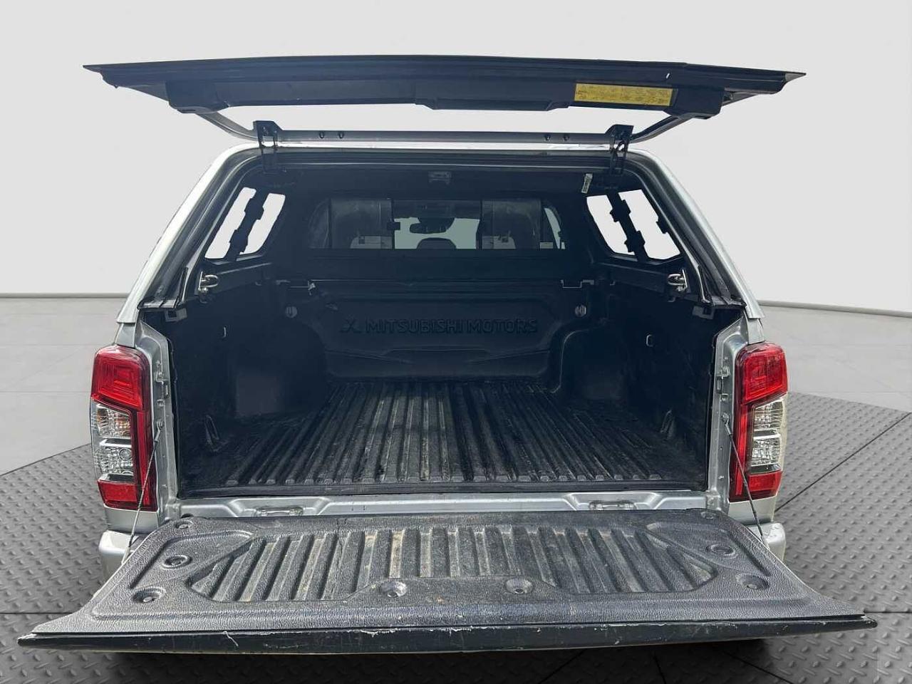 Mitsubishi Mitsubishi L200 usata 16
