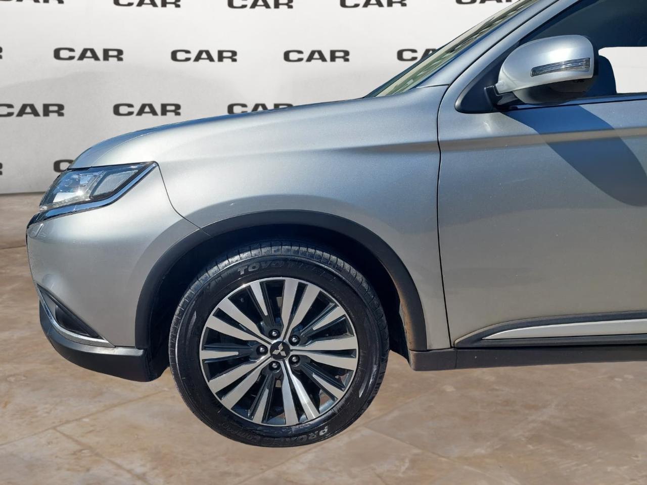 Mitsubishi Mitsubishi Outlander usata 17