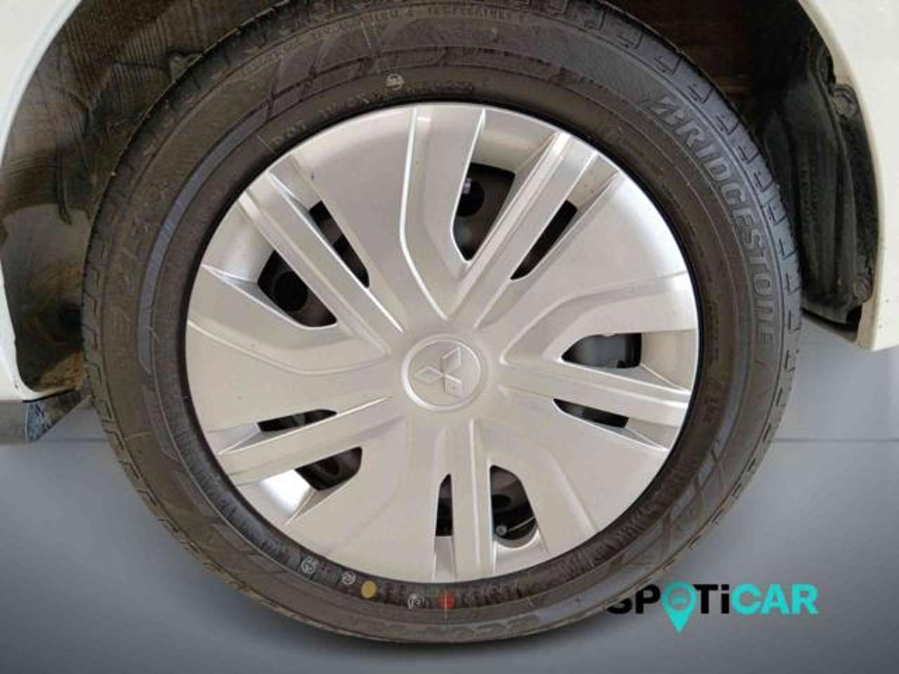 Mitsubishi Mitsubishi Space Star usata, con airbag