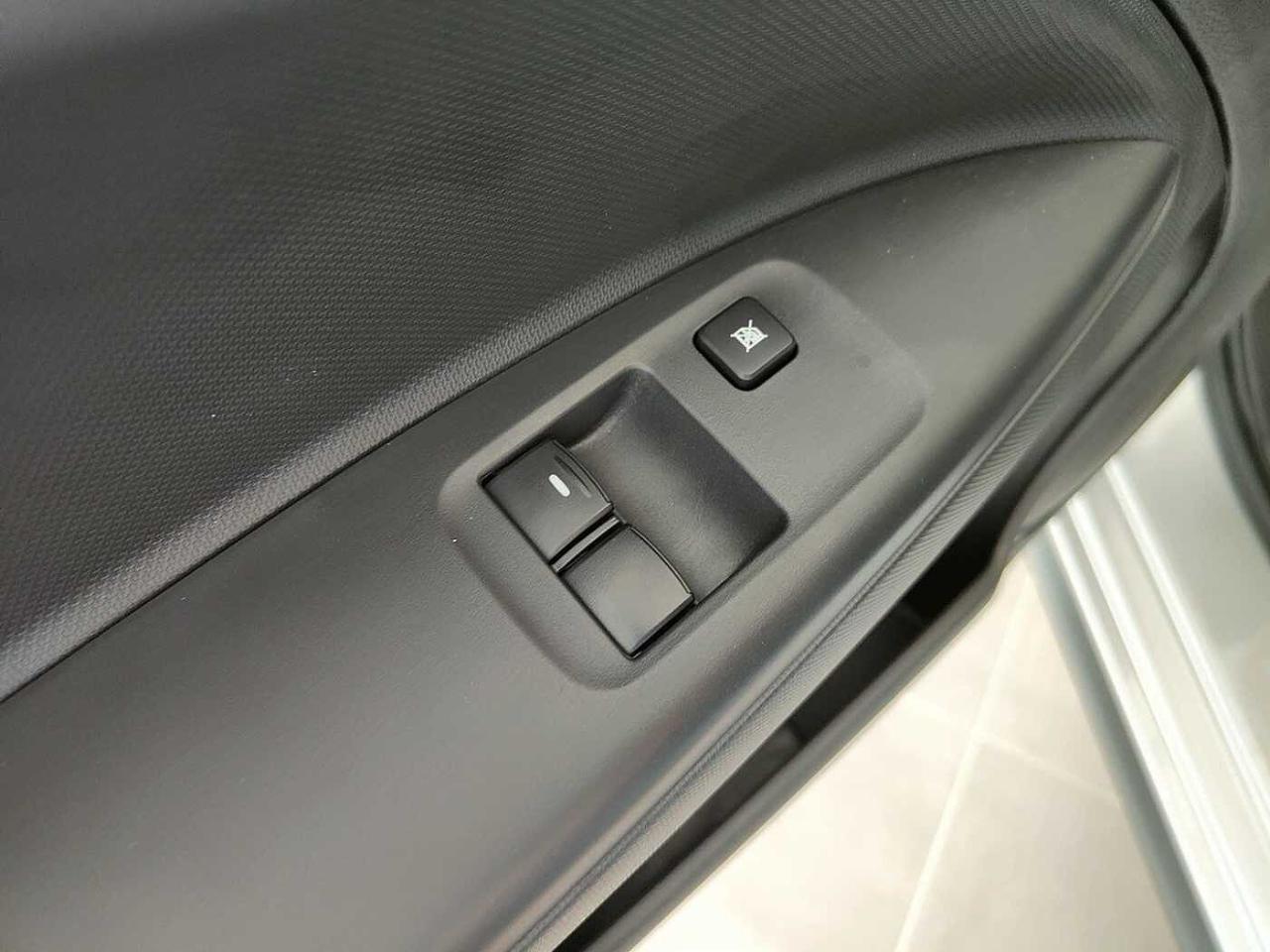 Mitsubishi Mitsubishi Space Star usata, con isofix