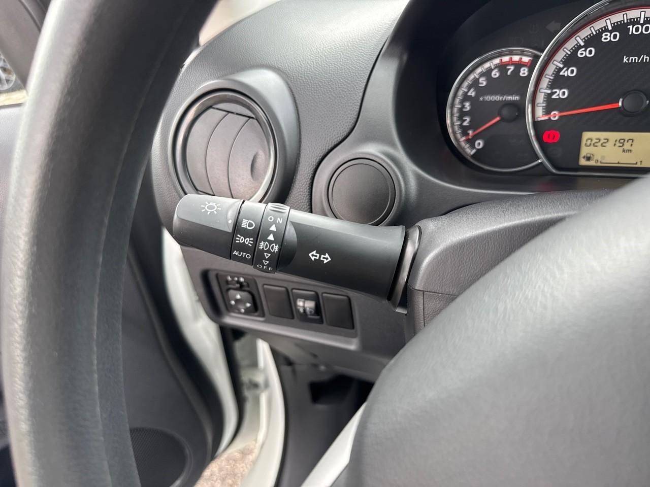 Mitsubishi Mitsubishi Space Star usata, con cinture sicurezza post. conducente, cinture sicurezza post. passeggero, cinture sicurezza post. centrale a 3 punti