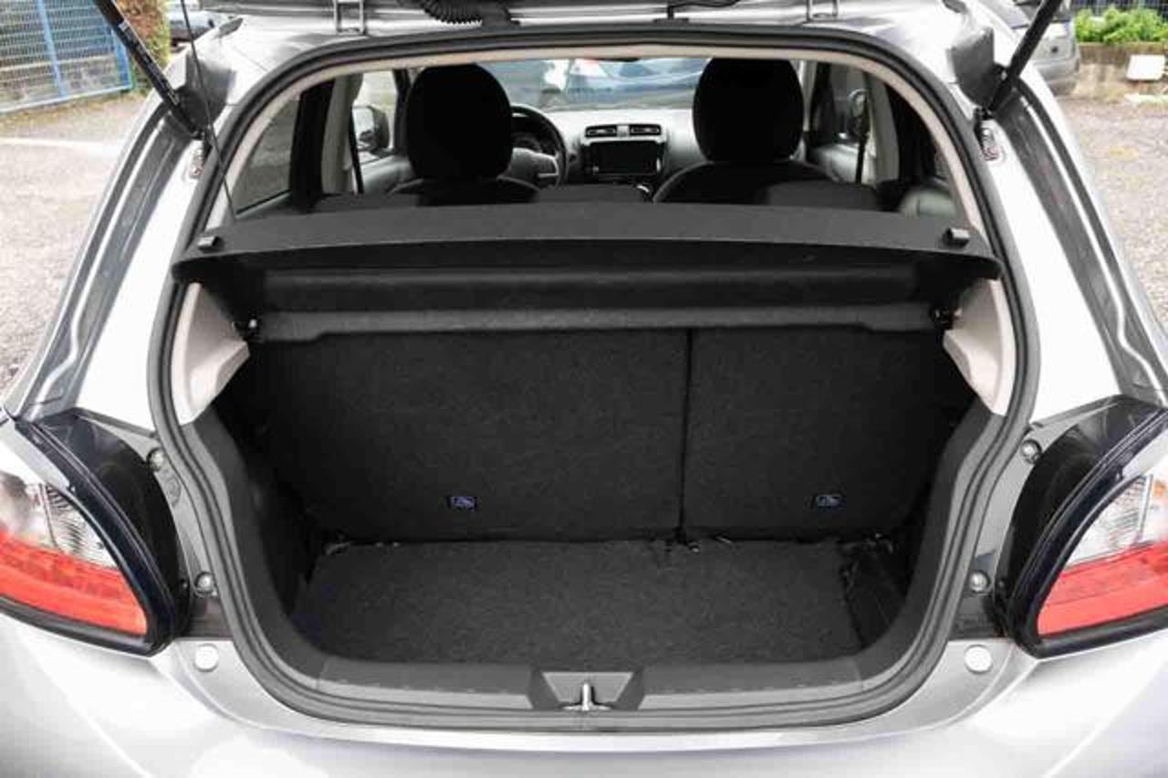 Mitsubishi Mitsubishi Space Star usata 17