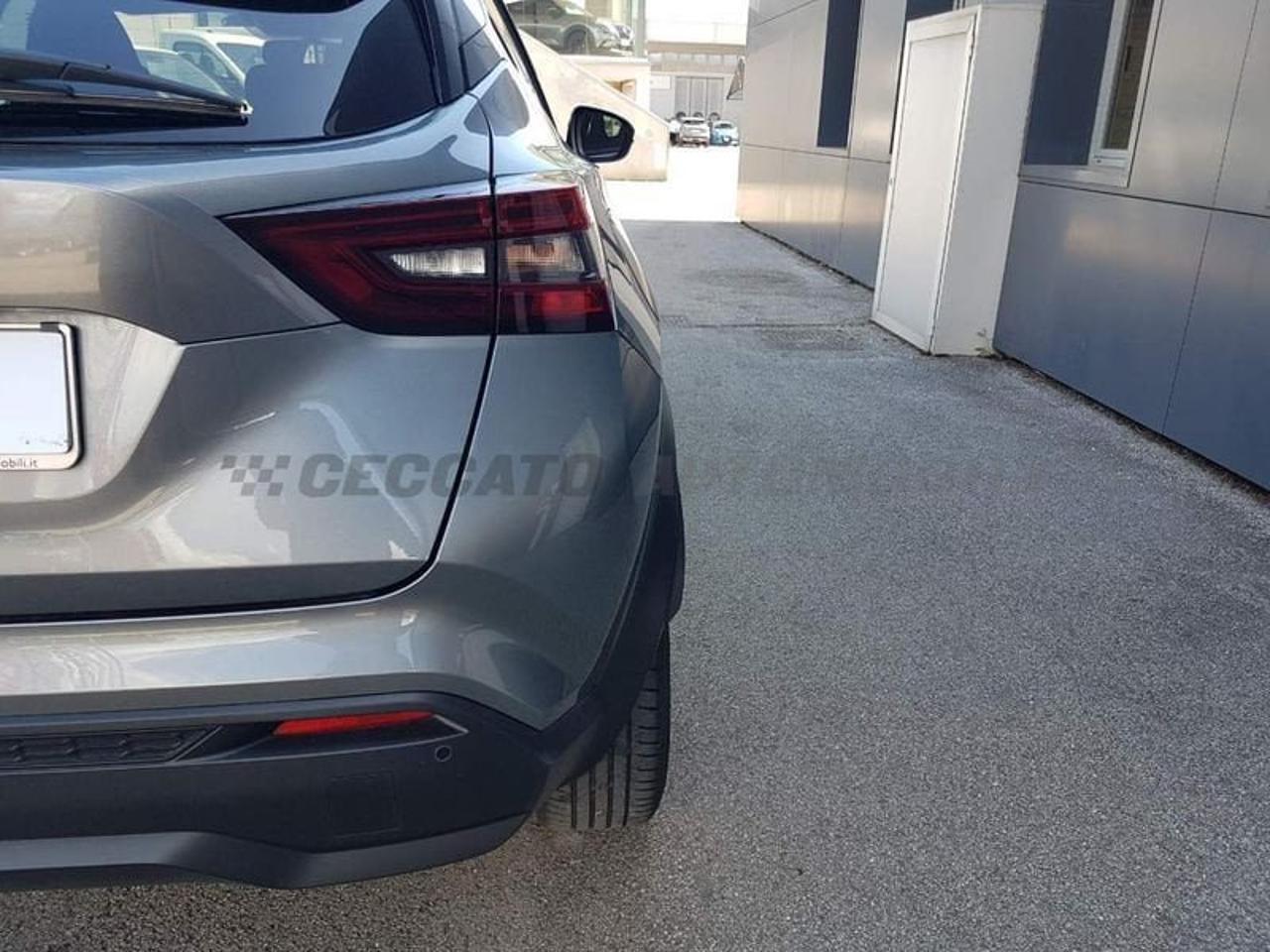 Nissan Nissan Juke usata, con luci diurne