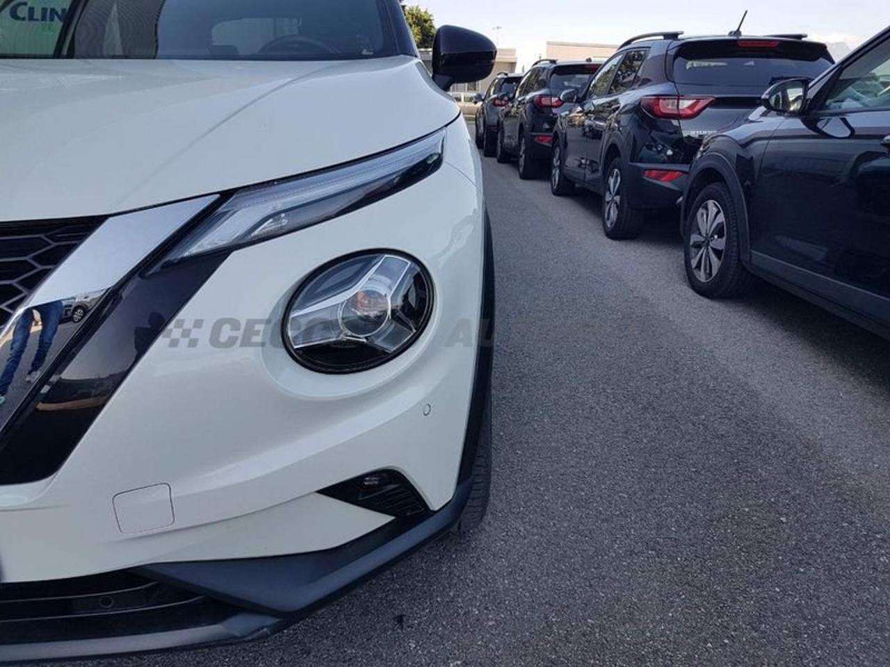 Nissan Nissan Juke usata, con luci diurne