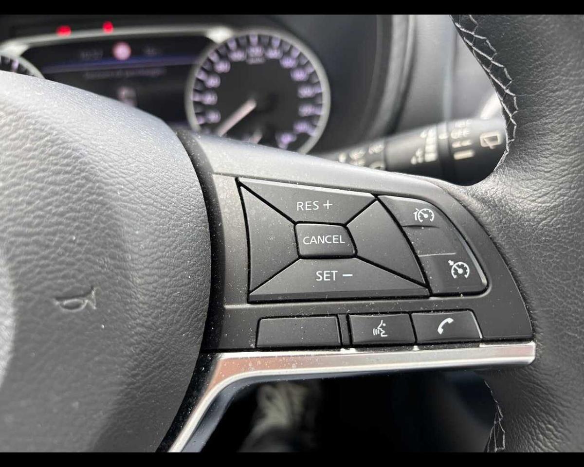 Nissan Nissan Juke usata, con bracciolo porta oggetti