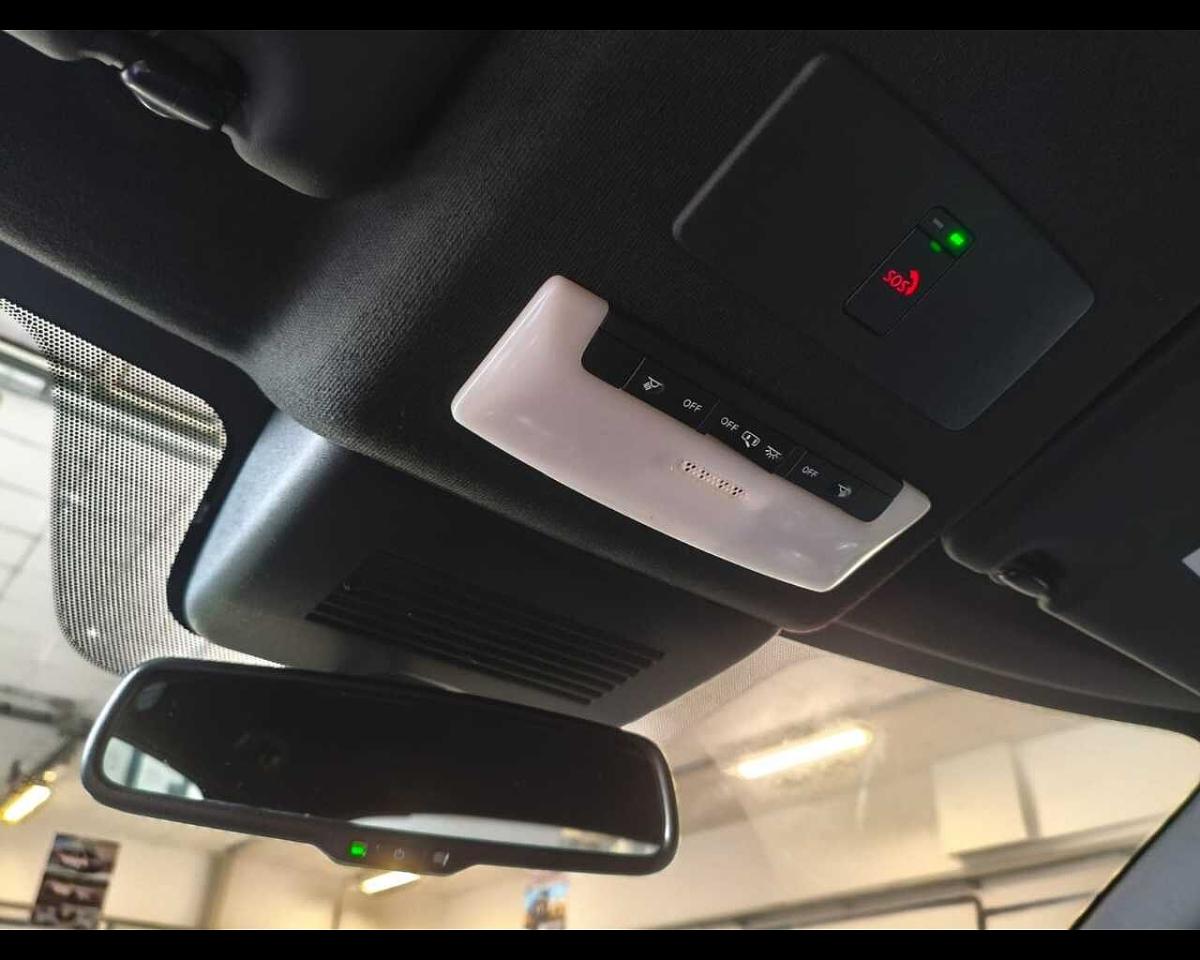 Nissan Nissan Juke usata, con assistente al cambio di corsia