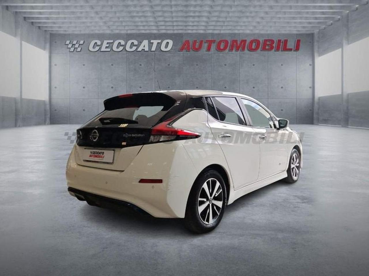 Nissan Nissan Leaf usata, con fendinebbia