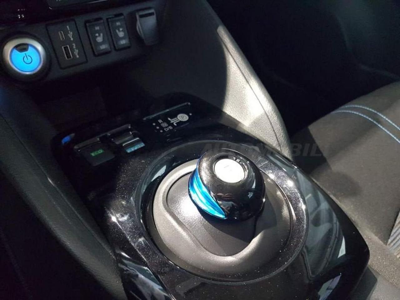 Nissan Nissan Leaf usata, con alzacristalli elettrici