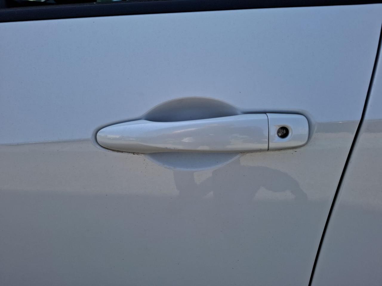 Nissan Nissan Micra usata, con alzacristalli elettrici