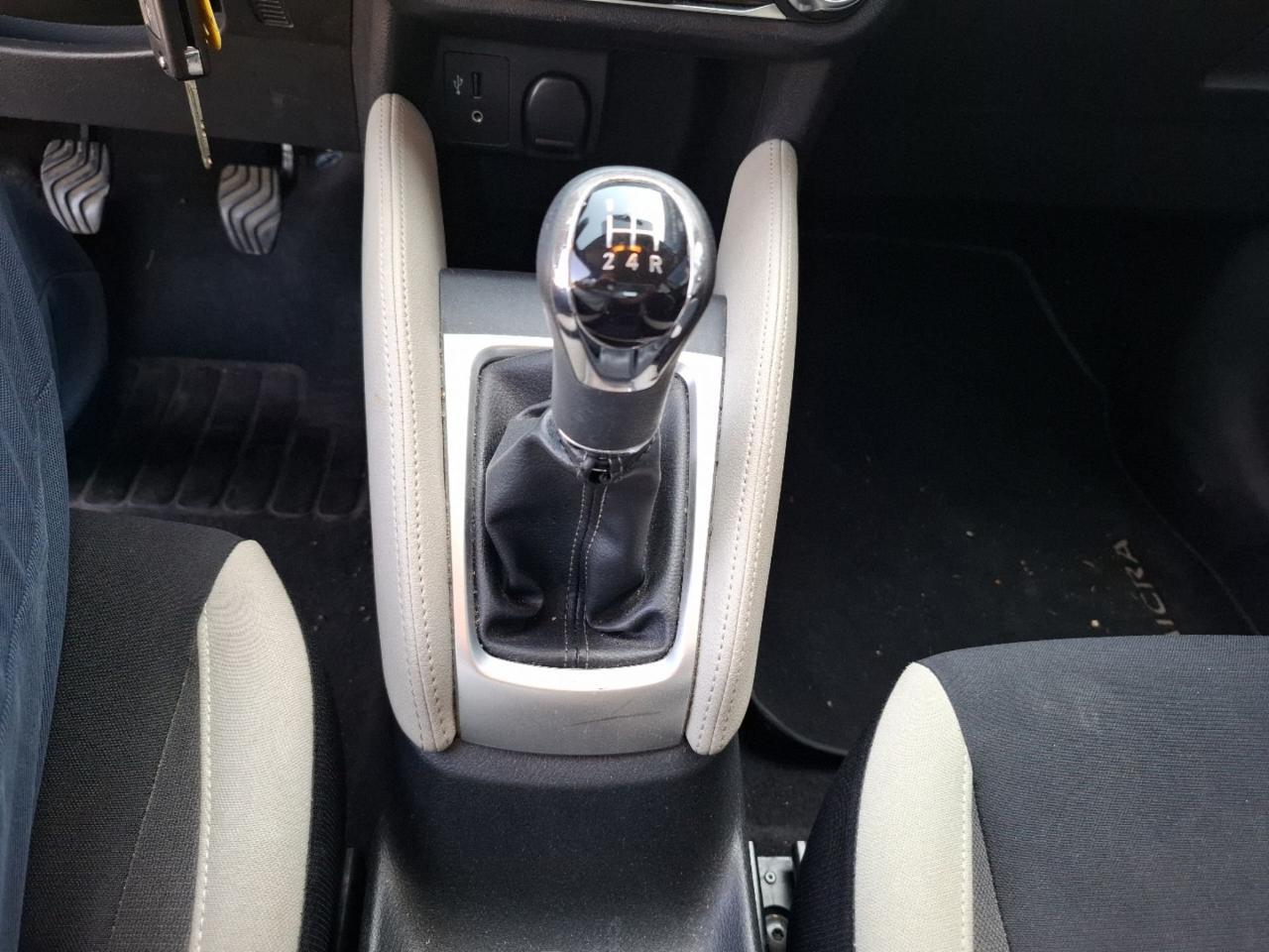 Nissan Nissan Micra usata 13