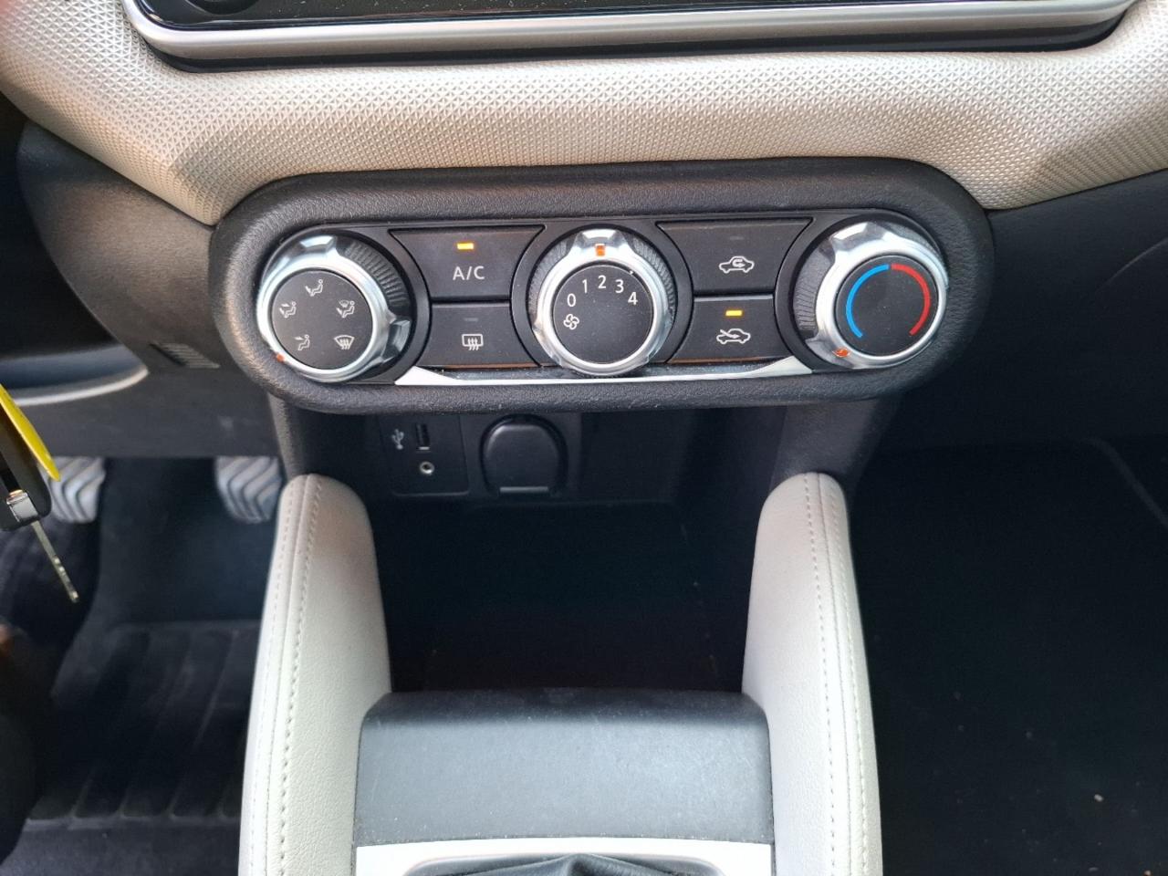 Nissan Nissan Micra usata 16