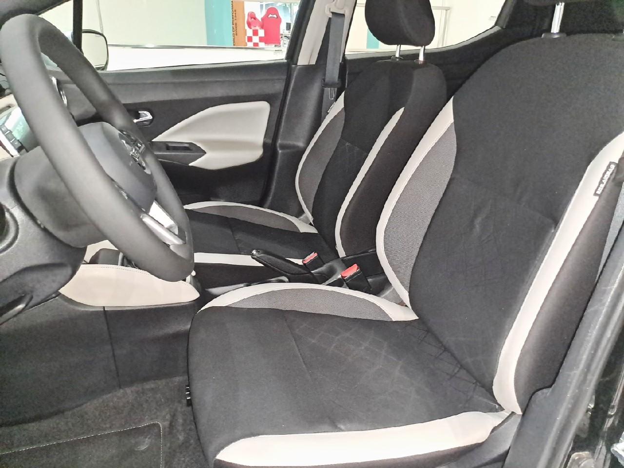 Nissan Nissan Micra usata, con comando luci con sensore di oscurità manuale