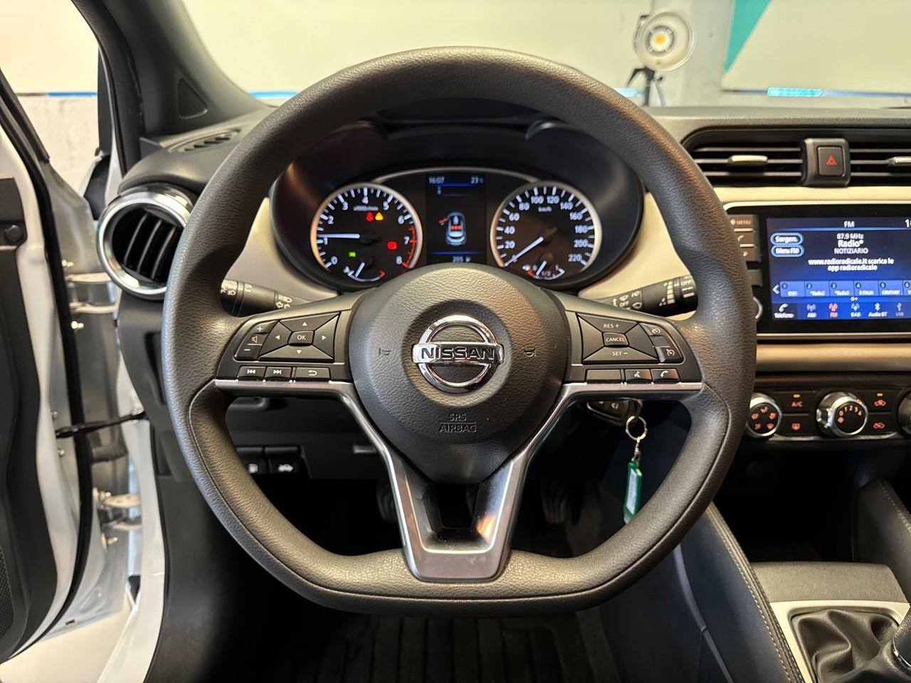 Nissan Nissan Micra usata, con 5,0 display multifunzionale pannello strumenti 1 e 12,7, 7,0 display multifunzionale touch screen, plancia 1 e 17,8