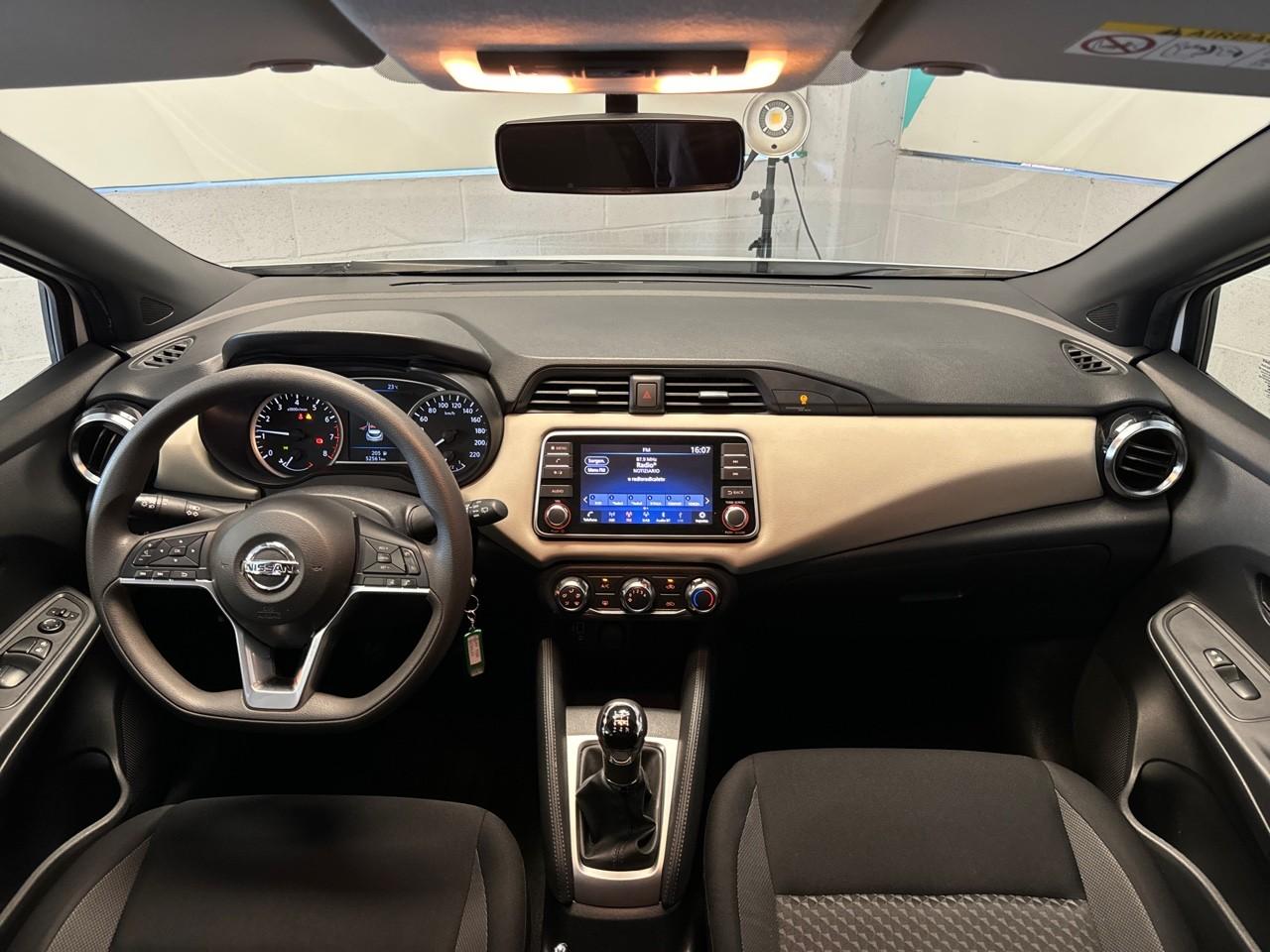 Nissan Nissan Micra usata, con computer con velocità media, consumo medio, consumo istantaneo e autonomia