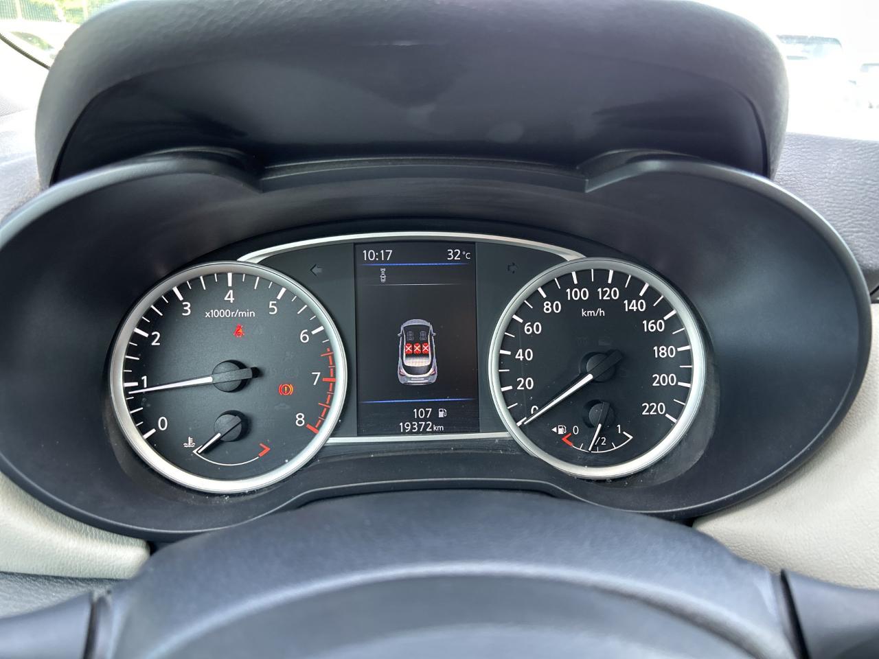 Nissan Nissan Micra usata 9