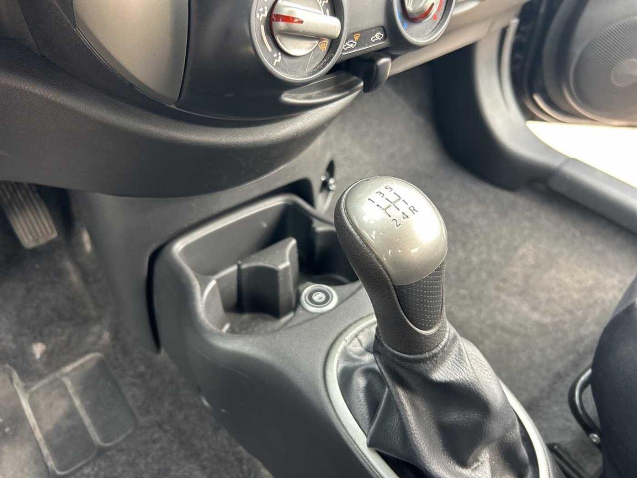 Nissan Nissan Micra usata, con fari fendinebbia