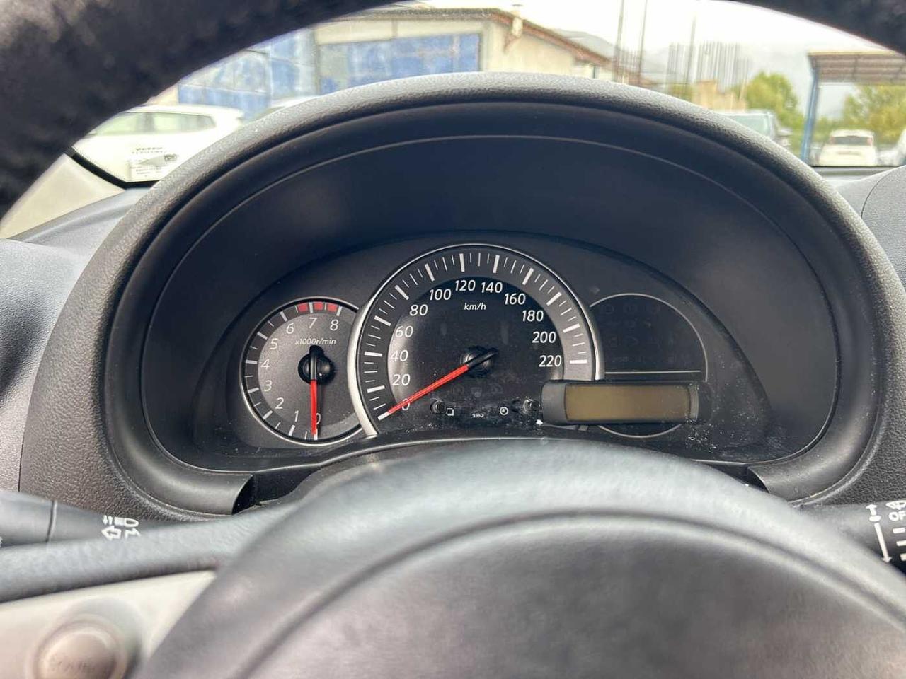 Nissan Nissan Micra usata, con interno nero