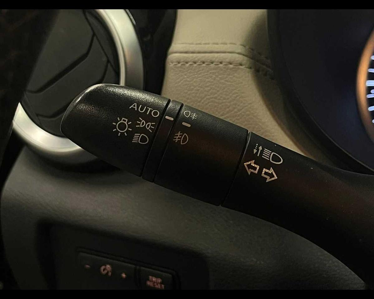 Nissan Nissan Micra usata 14