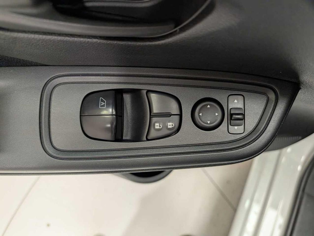 Nissan Nissan Micra usata 16