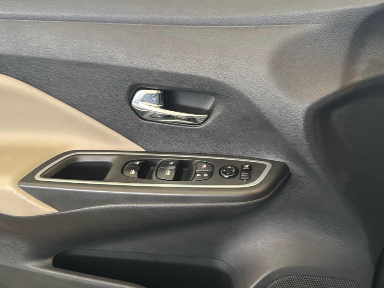 Nissan Nissan Micra usata 8