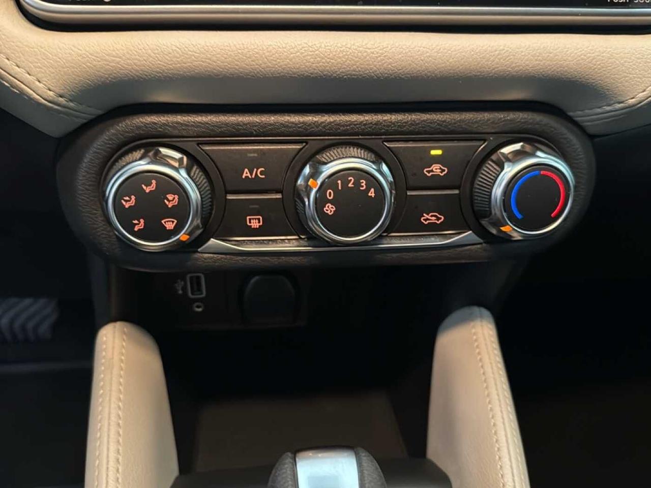 Nissan Nissan Micra usata 9