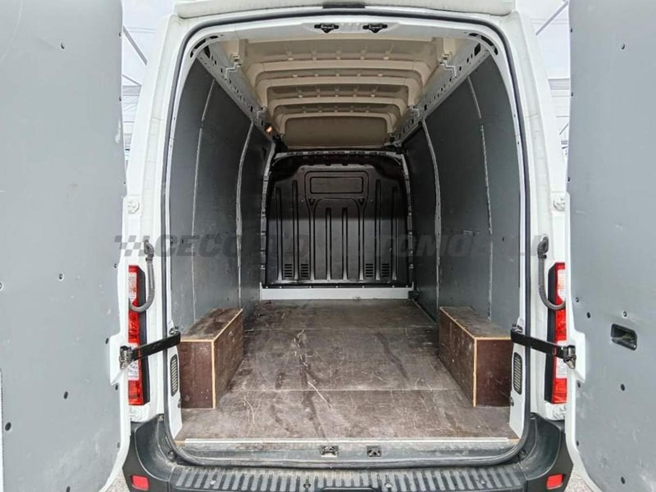 Nissan Nissan NV400 usata 12