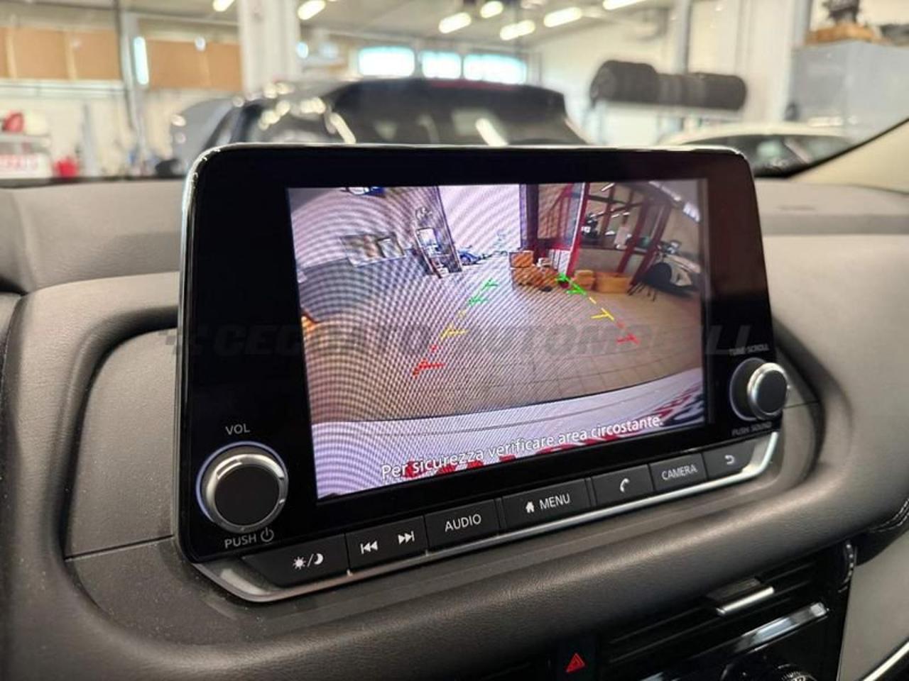 Nissan Nissan Qashqai usata, con alzacristalli elettrici