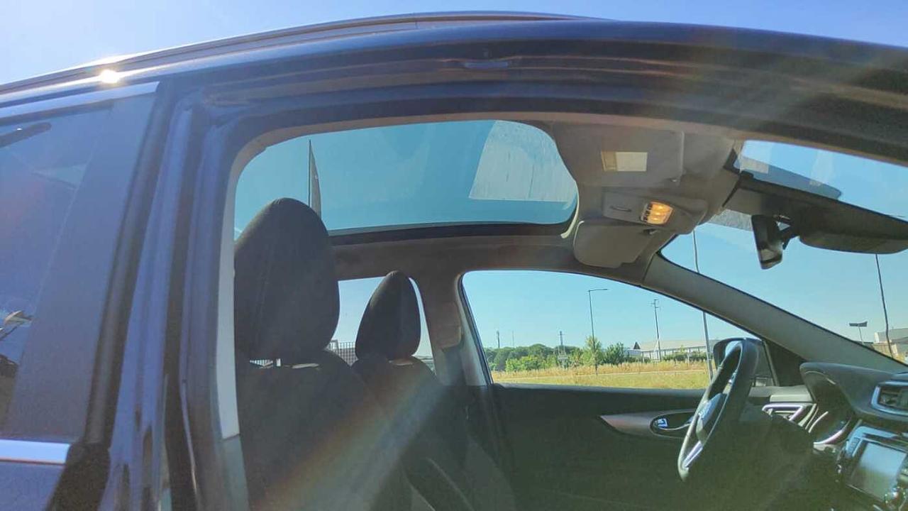 Nissan Nissan Qashqai usata, con sensori luce