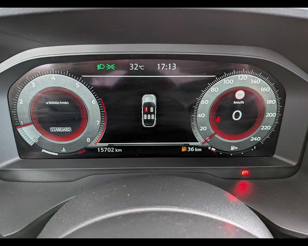 Nissan Nissan Qashqai usata, con fari adattivi