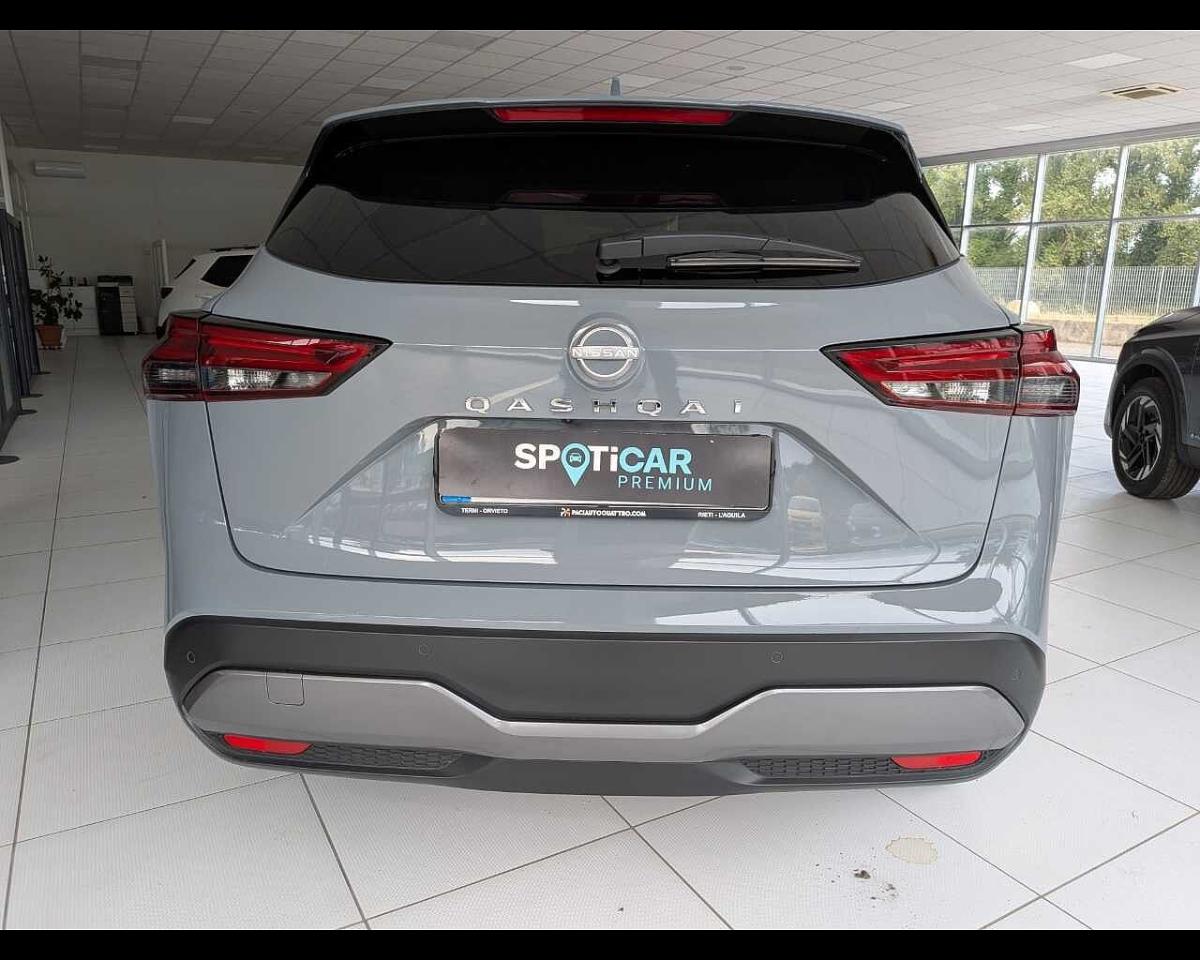 Nissan Nissan Qashqai usata, con fari full led