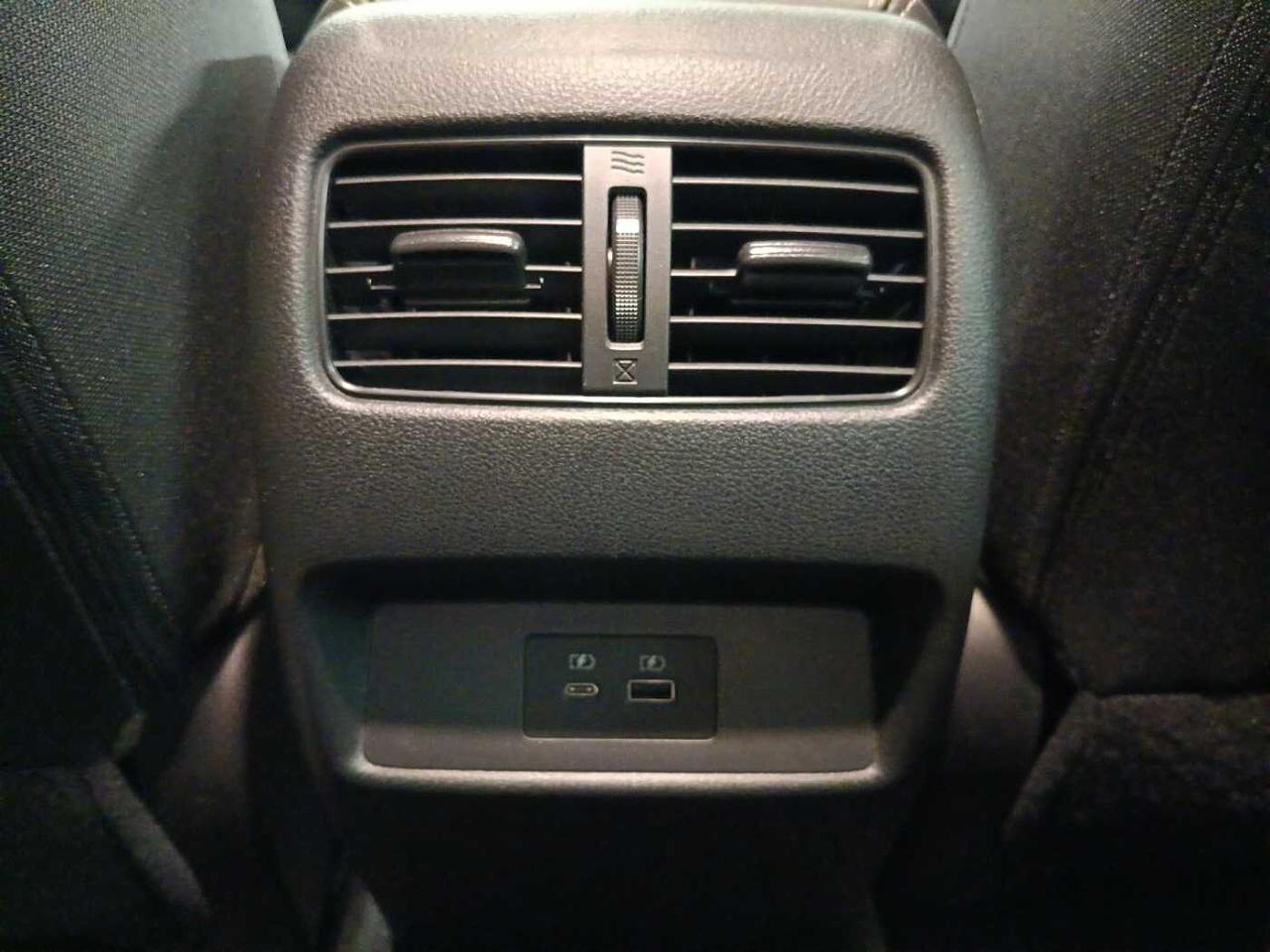 Nissan Nissan Qashqai usata, con assistente al cambio di corsia