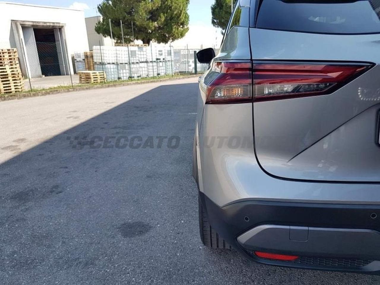 Nissan Nissan Qashqai usata 10