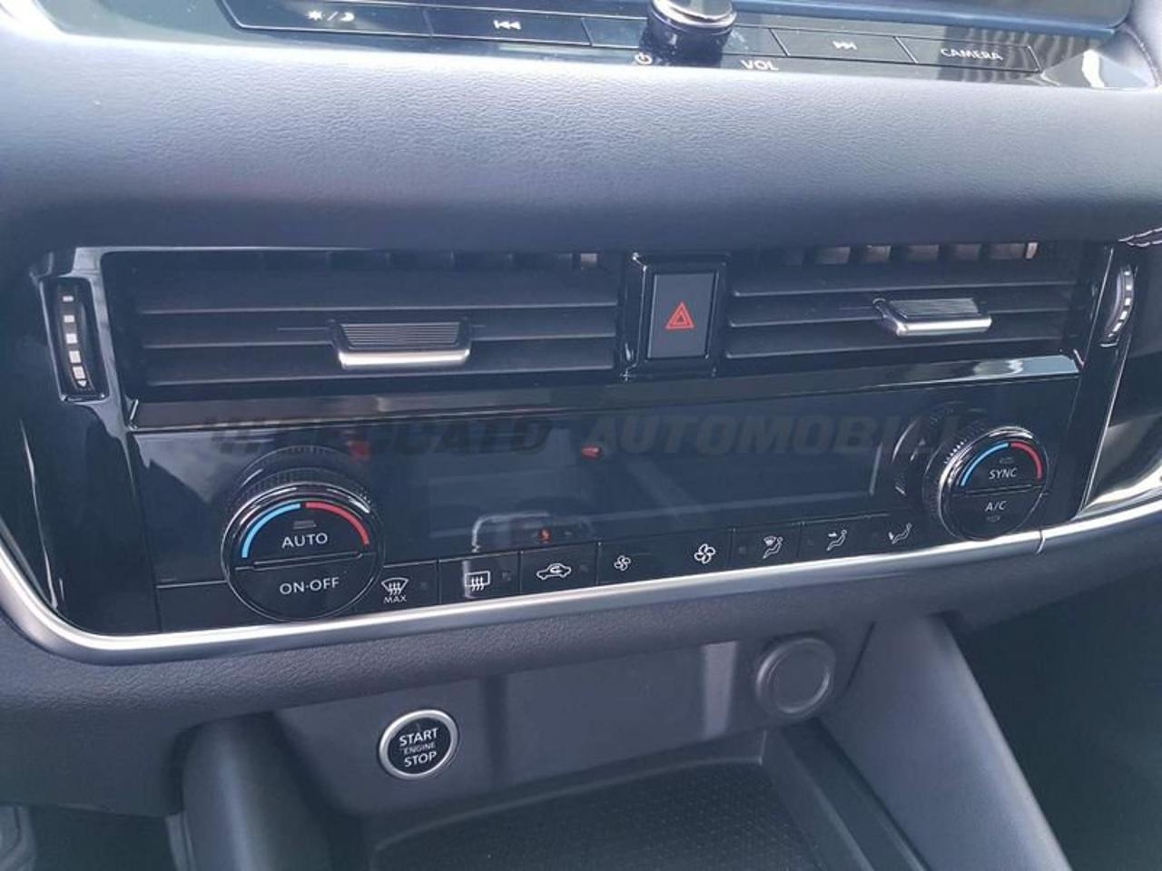 Nissan Nissan Qashqai usata, con alzacristalli elettrici