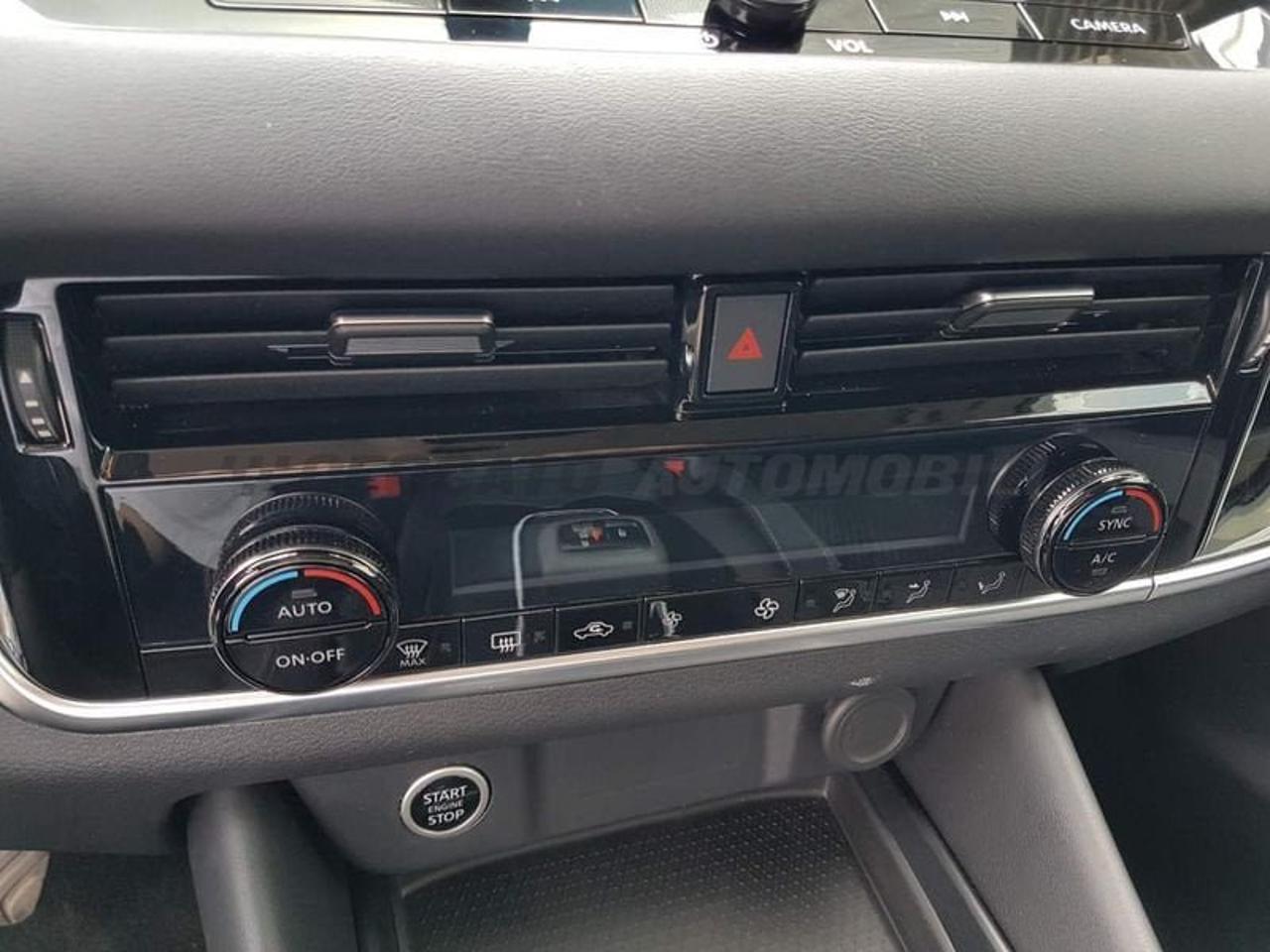 Nissan Nissan Qashqai usata, con alzacristalli elettrici