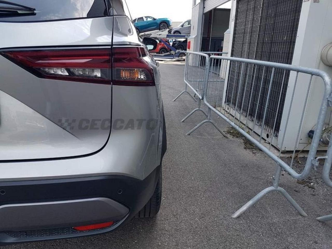 Nissan Nissan Qashqai usata 10