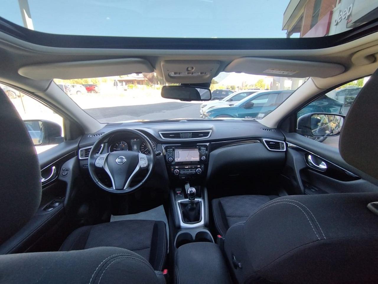 Nissan Nissan Qashqai usata, con alzacristalli elettrici