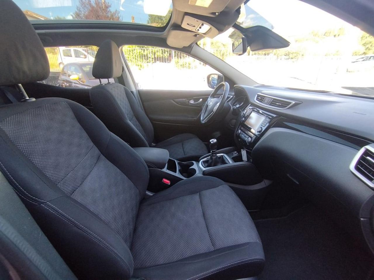 Nissan Nissan Qashqai usata, con cerchi in lega