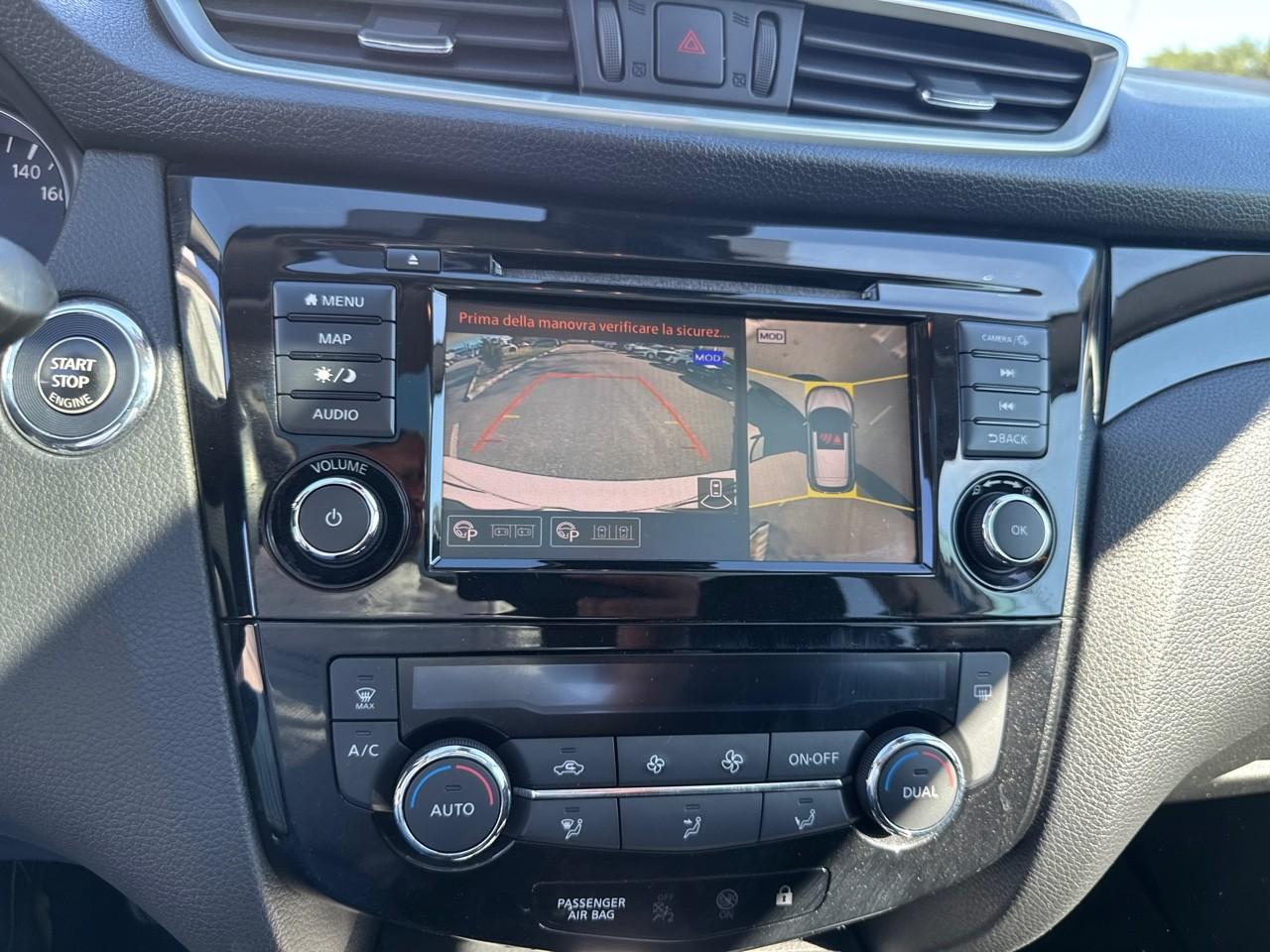 Nissan Nissan Qashqai usata, con airbag anteriore conducente, airbag anteriore passeggero con interrutore di disattivazione